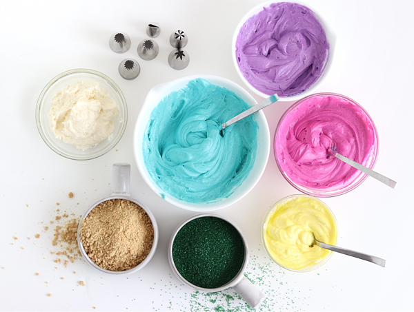 Beach Cupcakes | by Whitney DePaoli for TheCakeBlog.com