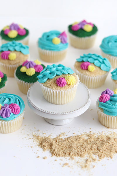 Beach Cupcakes