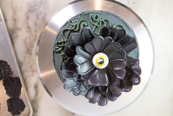 Chocolate Eyeball Flower - how to make a creepy black chocolate flower with an edible eyeball center | by Erin Gardner for TheCakeBlog.com