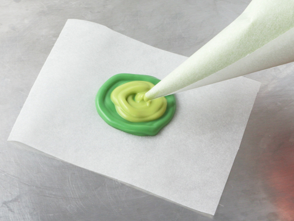 Mod Polka Dot Cake - how to make colorful polka dot toppers for cakes and cupcakes using chocolate coating | Erin Gardner for TheCakeBlog.com