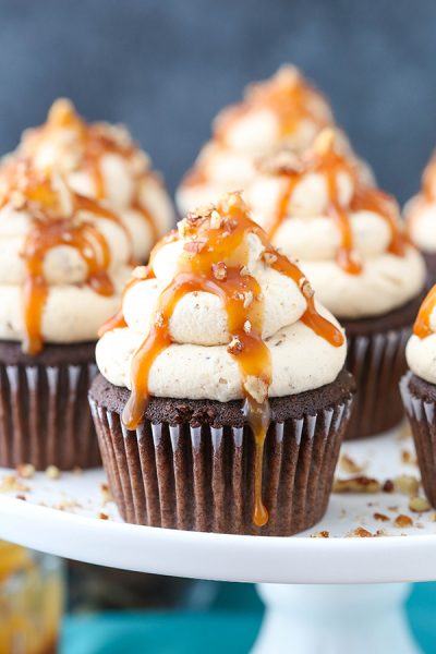 Chocolate Turtle Cupcakes