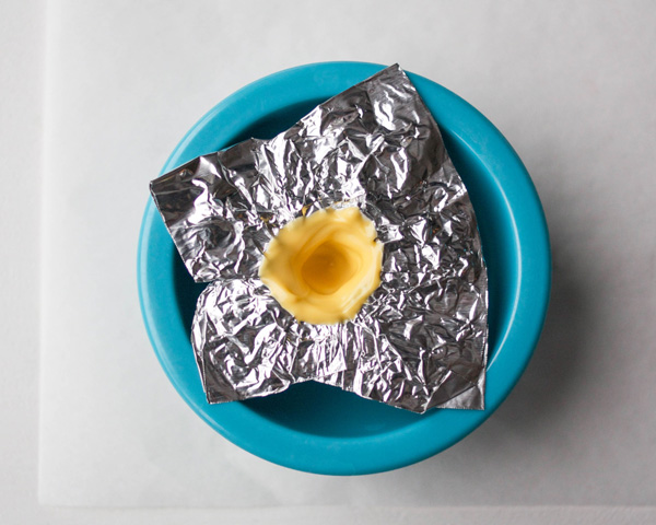 Chocolate Daffodils - how to make a chocolate flower cake, featuring chocolate daffodils | by Erin Gardner for TheCakeBlog.com