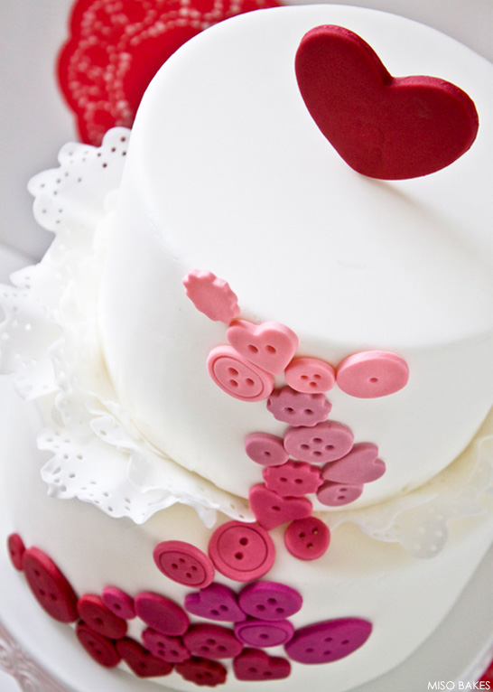 DIY Lace Sugar Doilies | by Miso Bakes