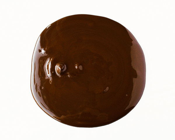 How to make a drippy chocolate cake | Erin Gardner for TheCakeBlog.com