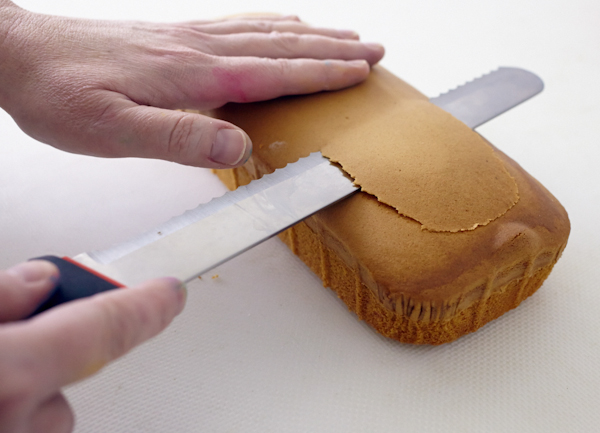 Mini Easter Egg Cakes | by Cakegirls for TheCakeBlog.com