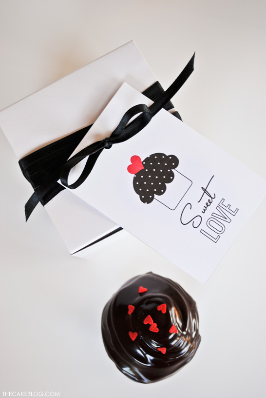 Free Printable Valentines | by Carrie Sellman of TheCakeBlog.com