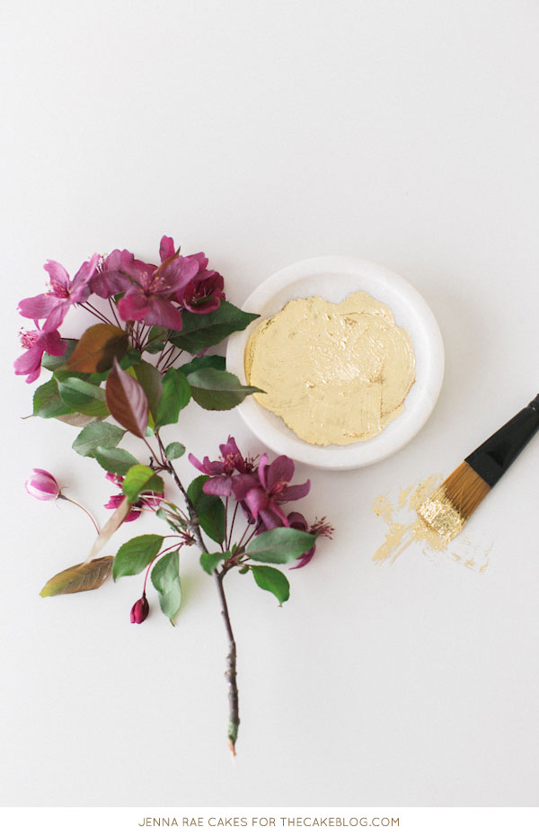 How to make a Gold Sequin Cake | Metallic Sequin Cake Tutorial | by Jenna Rae Cakes for TheCakeBlog.com