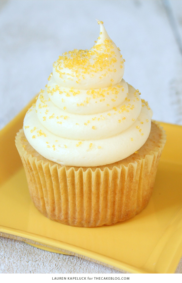 Honey Cupcakes with Honey Cream Cheese Frosting | by Lauren Kapeluck for TheCakeBlog.com