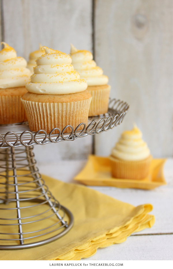 Honey Cupcakes with Honey Cream Cheese Frosting | by Lauren Kapeluck for TheCakeBlog.com