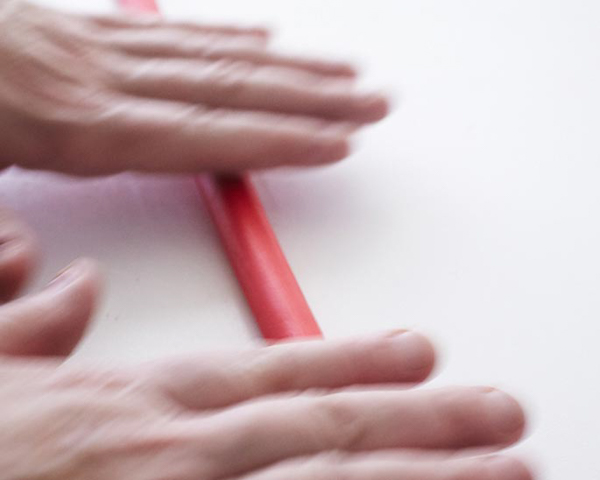 Winter Hat Cake - learn how to make this cozy cake that looks just like a knitted hat | by Cakegirls for TheCakeBlog.com