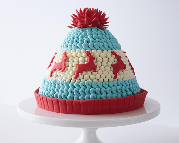 Winter Hat Cake - learn how to make this cozy cake that looks just like a knitted hat | by Cakegirls for TheCakeBlog.com