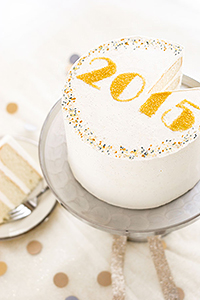 Easy New Years Eve Cake you can make at home! | Carrie Sellman for TheCakeBlog.com