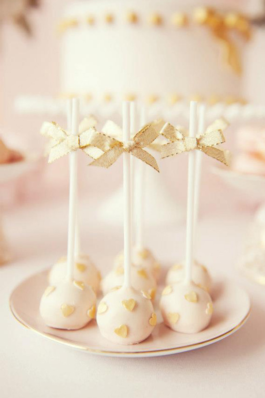Pink & Gold Valentines Dessert Table | TheCakeBlog.com