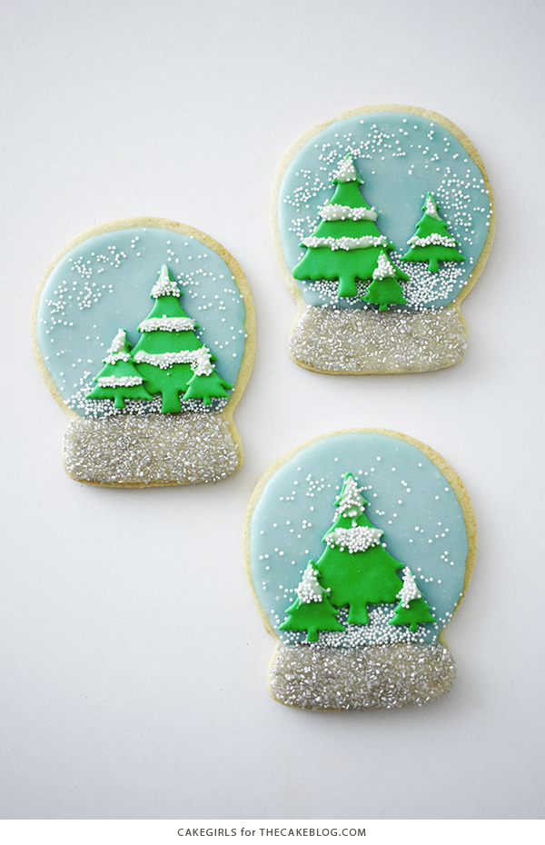 Snow Globe Cookies - decorated sugar cookies for the holidays | by Cakegirls for TheCakeBlog.com