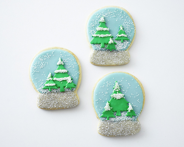 Snow Globe Cookies | by Cakegirls for TheCakeBlog.com