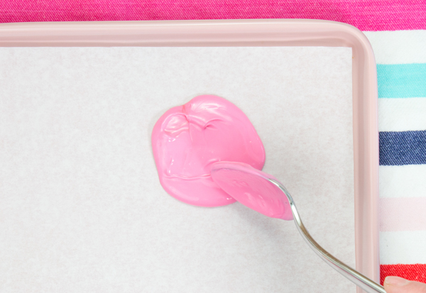 Sprinkle Girl Cake - how to make cute girly face cakes with sprinkles for the hair and chocolate heart sunglasses | by Erin Gardner for TheCakeBlog.com