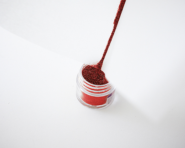 How to make glittery, star shaped cake toppers on wire. An easy cake decoration that can be made in advance | by Cakegirls for TheCakeBlog.com