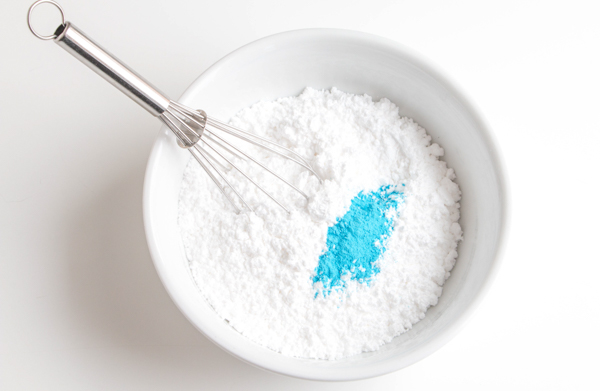 Sueded Buttercream Cake with Sprinkle Snowflakes | by Erin Gardner for TheCakeBlog.com #cake #winter #christmas #christmasdessert