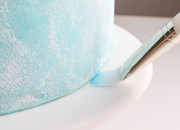 Sueded Buttercream Cake with Sprinkle Snowflakes | by Erin Gardner for TheCakeBlog.com #cake #winter #christmas #christmasdessert