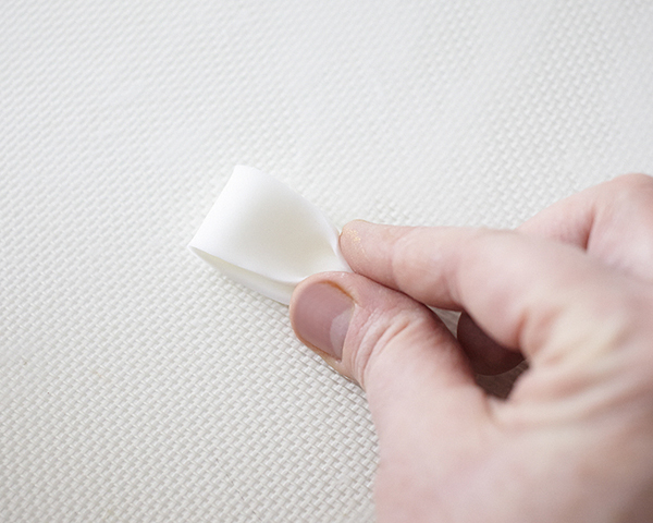 How to make a Valentine's Chocolate Candy Box Cake | by Cakegirls on TheCakeBlog.com