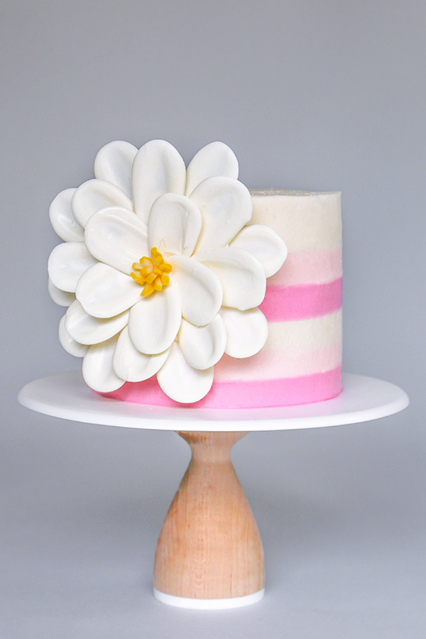 White Chocolate Flower Cake – how to make a side chocolate flower cake, using candy melts and everyday tools | by Erin Gardner for TheCakeBlog.com